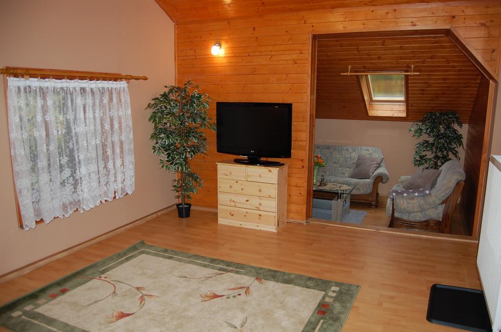 Hotel Penzion A Restaurace U Mamy Frýdek-Místek Zimmer foto